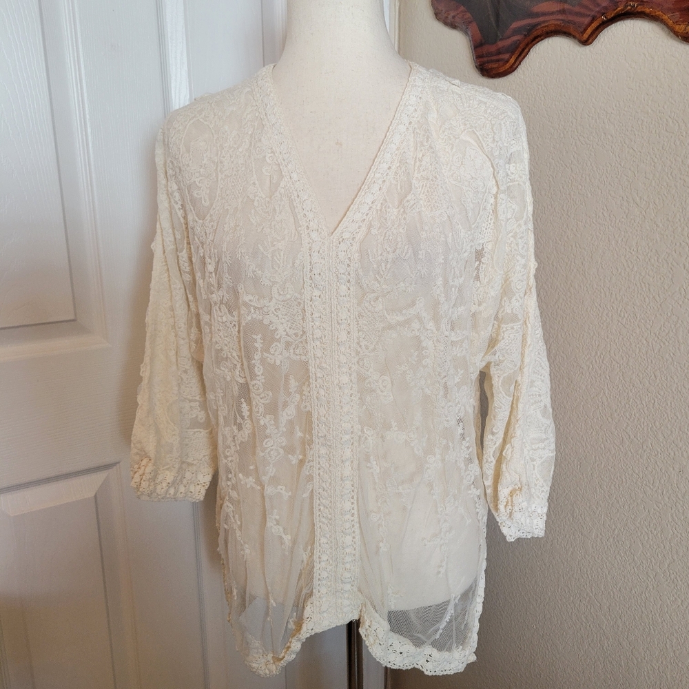 Chico’s Ivory Sheer Embroidered Floral Blouse Size 3 (US 16) Boho Romantic Top